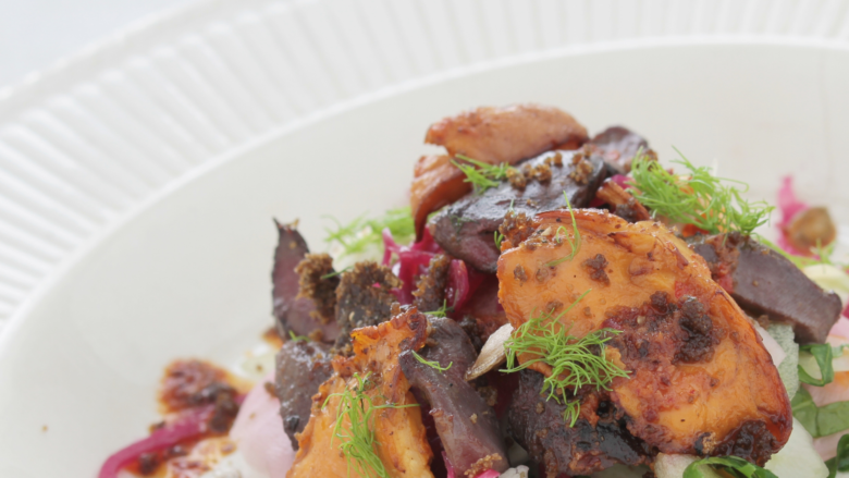 salade de gesiers de canard confits aux poires chaudes