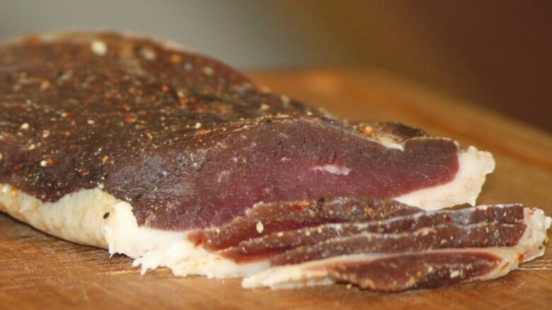 magret de canard seche maison au piment despelette