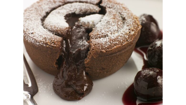 coulants au chocolat au gingembre et coeur de confiture de cerises noires petricorena