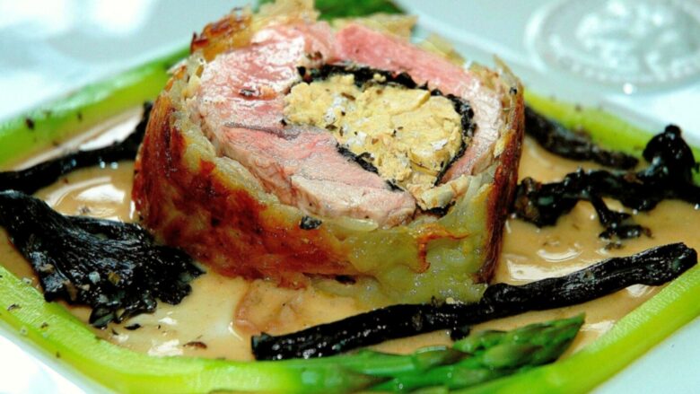 roule dagneau au foie gras laurent petricorena et trompettes de la mort