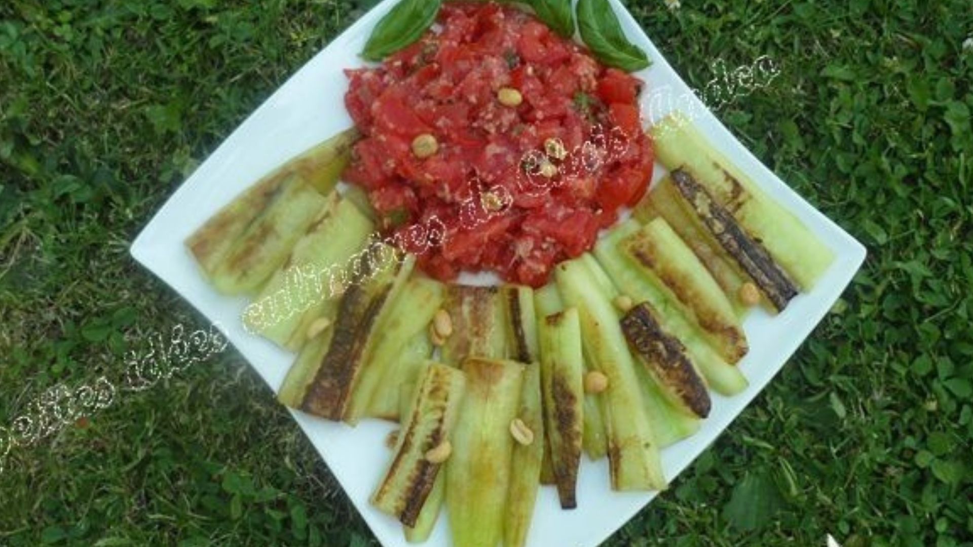 concombres braises tomates basilic sel au piment despelette