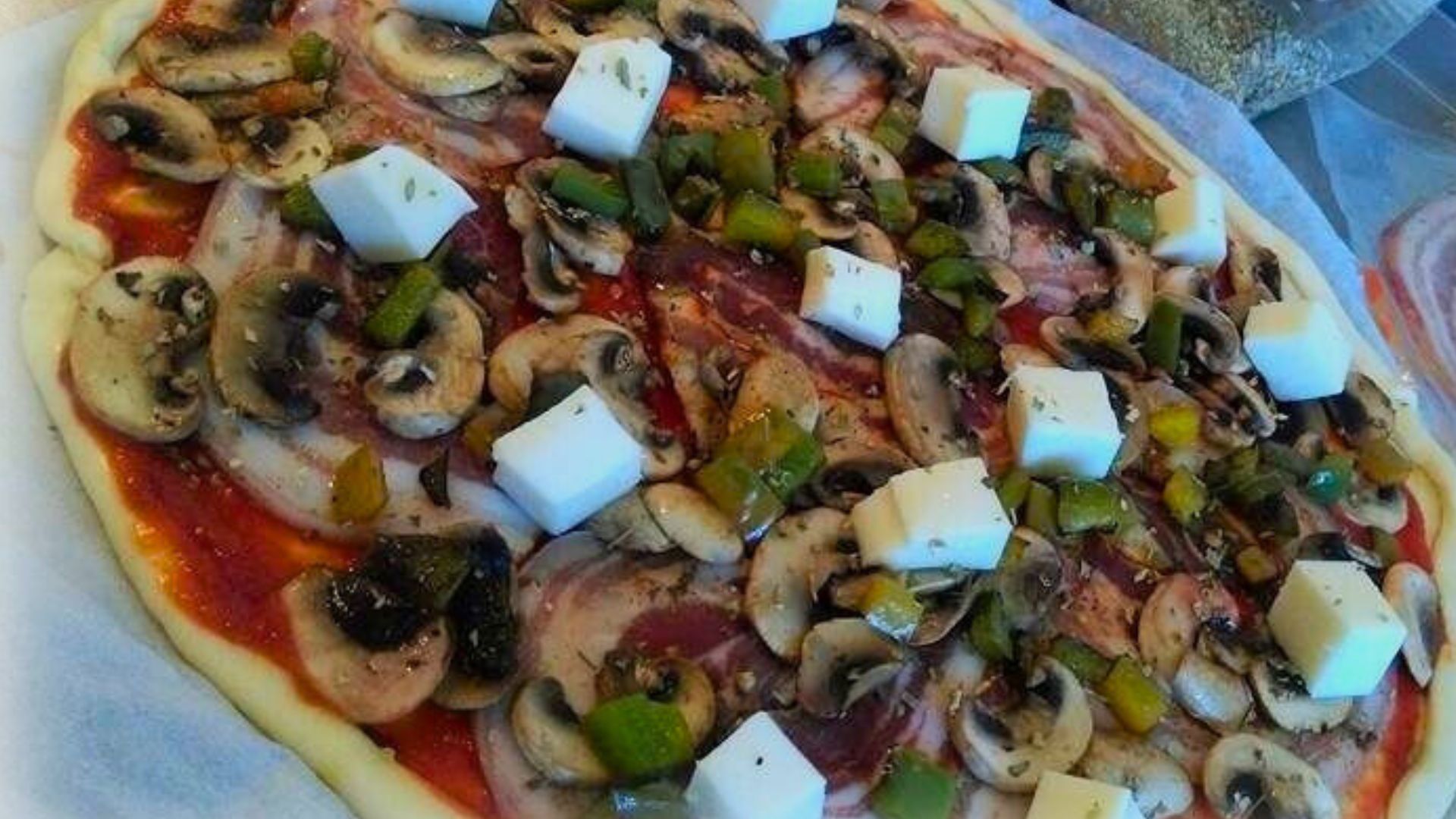 pizza ventreche champignon