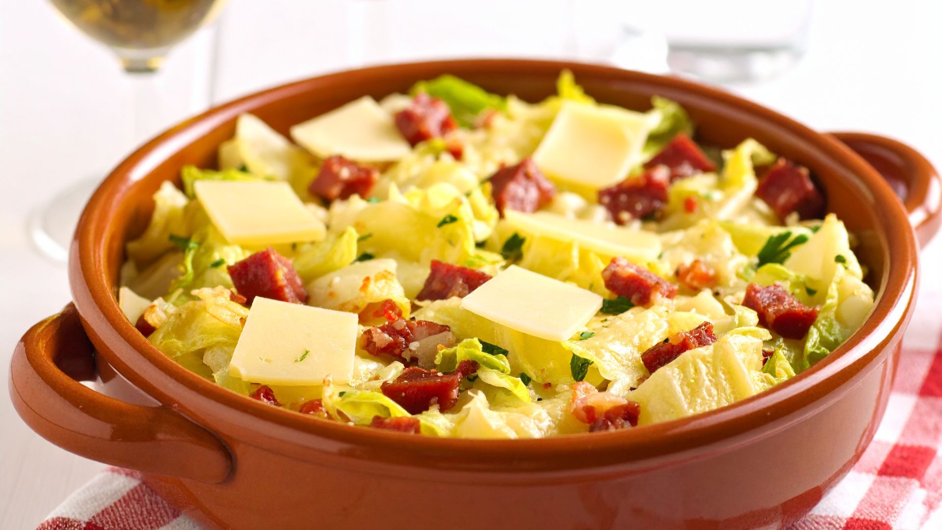 salade d'endive chorizo et fromage
